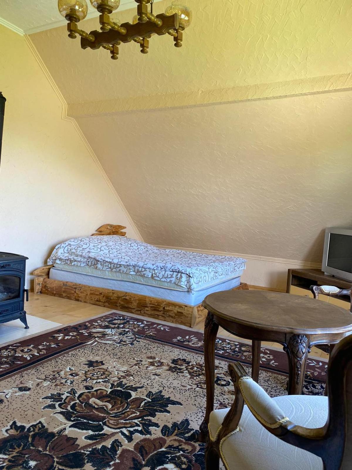Eco Resort Nad Karpatamy Hrobyshche Rum bild